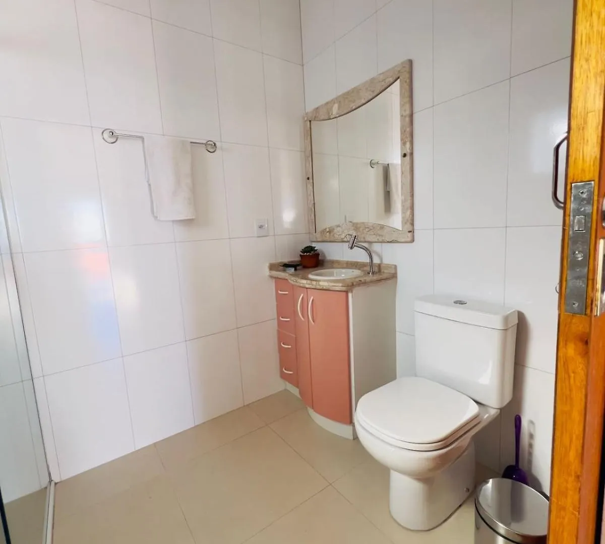 Apartamento - Praia Da Armacao Do Pantano Do Sul - Ar Condicionado フロリアノポリス