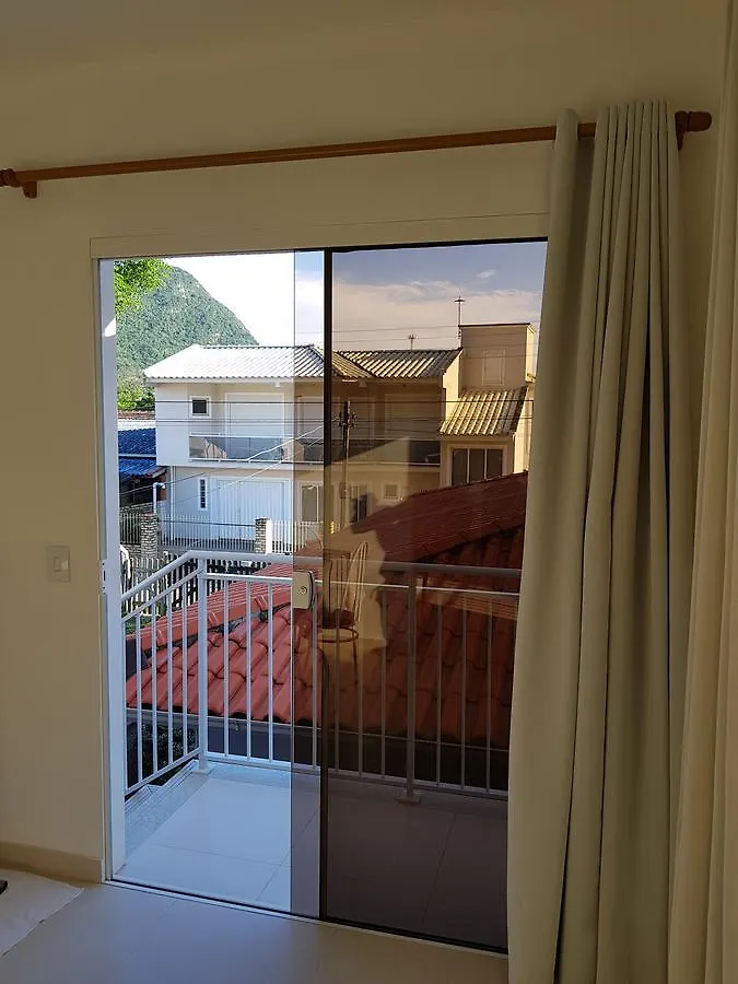 Apartamento - Praia Da Armacao Do Pantano Do Sul - Ar Condicionado フロリアノポリス